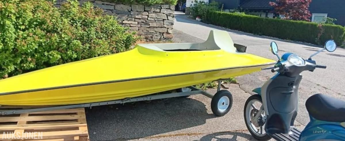 2005 Winrace 13 MK 7 med Parsun F9.9FWS
