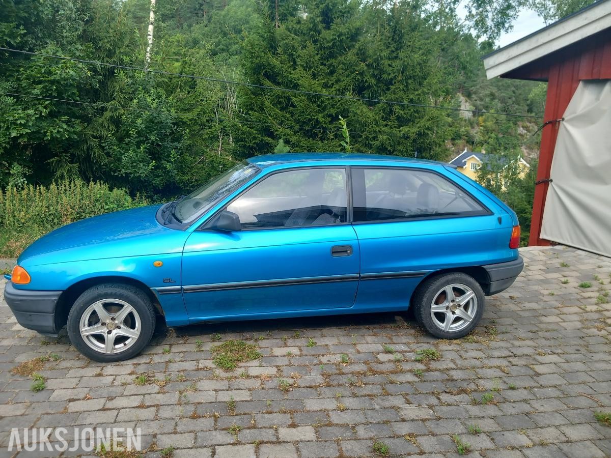 1994 Opel ASTRA 1.6 101hk automat eu ok 04.2029