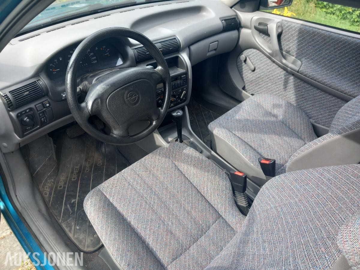 1994 Opel ASTRA 1.6 101hk automat eu ok 04.2029