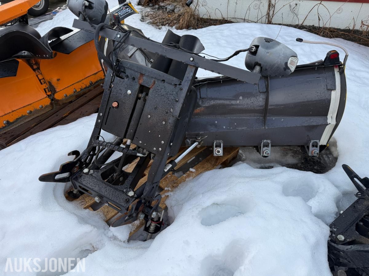 3 stk snøploger – Hilltip SnowStriker + V-plog – m/fester