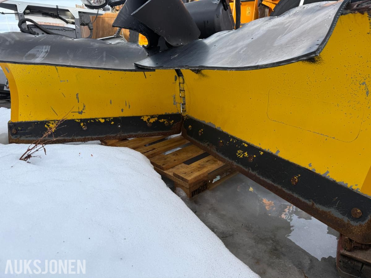 3 stk snøploger – Hilltip SnowStriker + V-plog – m/fester