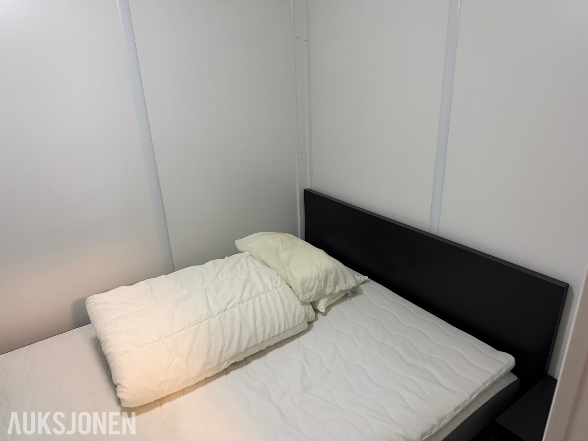 2020 3 Container brakker