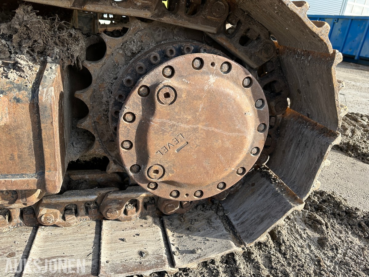 2017 Cat 320FL gravemaskin, GPS, Rototilt R8, boretårn, 2 skuffer