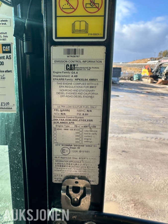 2017 Cat 320FL gravemaskin, GPS, Rototilt R8, boretårn, 2 skuffer