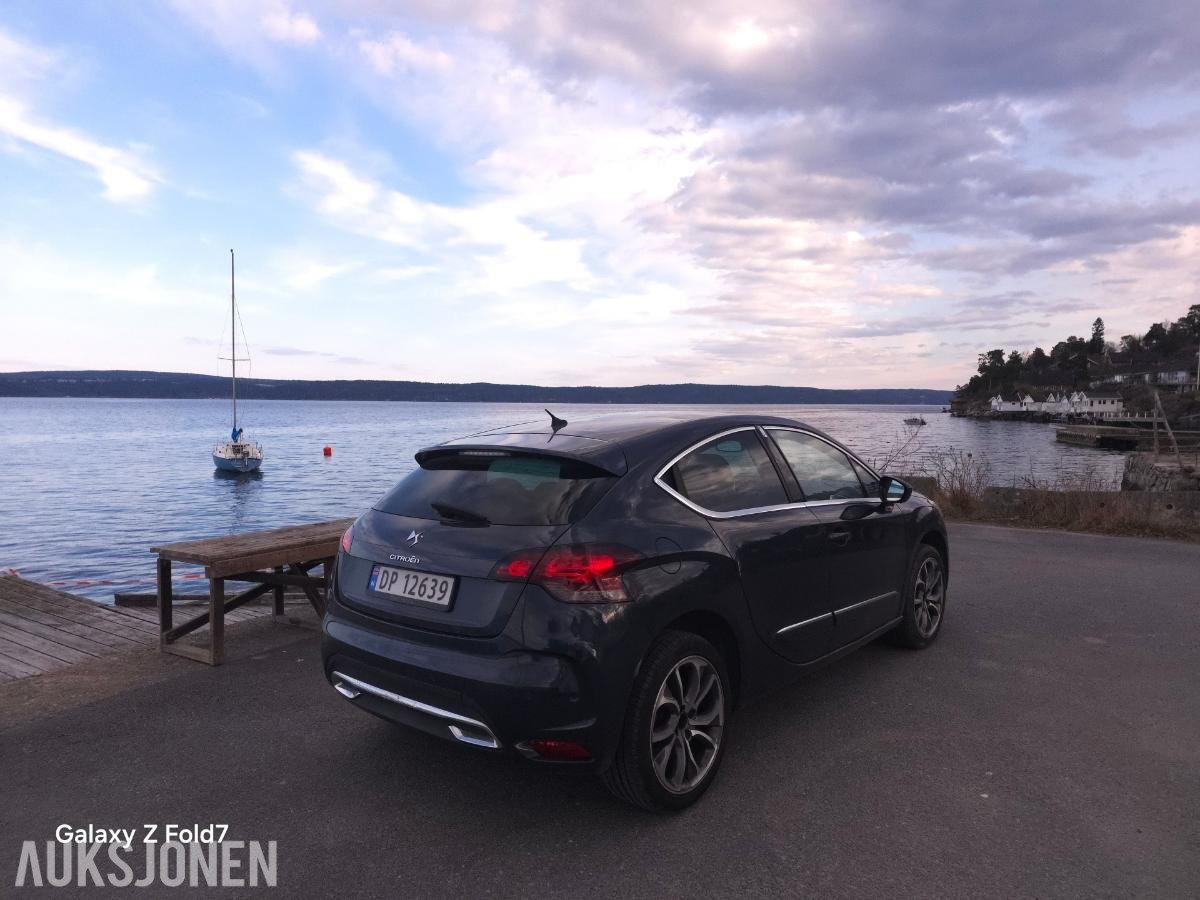 2013 Citroen DS4 2.0 HDi 163hk Cruisekontroll, Skinnseter, Navigasjon, s+v dekk