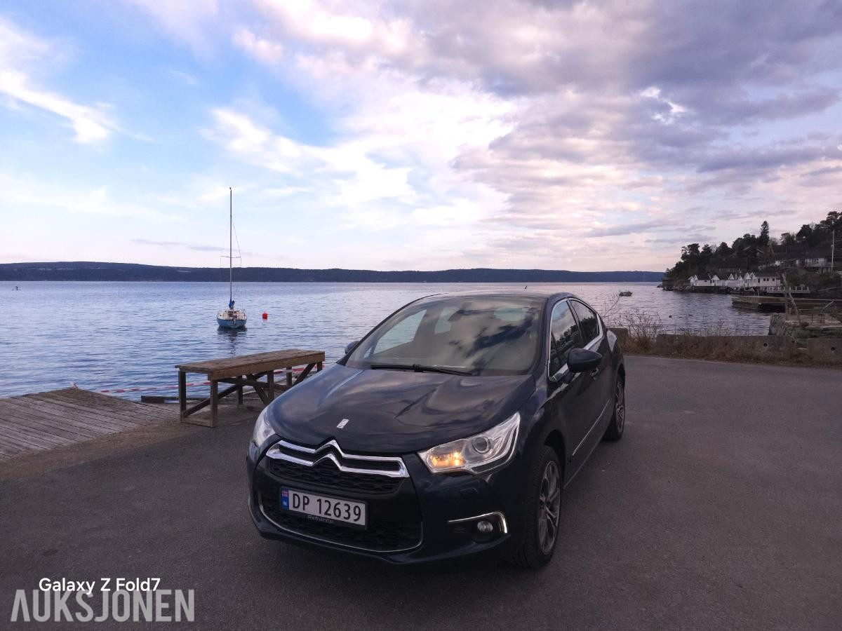 2013 Citroen DS4 2.0 HDi 163hk Cruisekontroll, Skinnseter, Navigasjon, s+v dekk