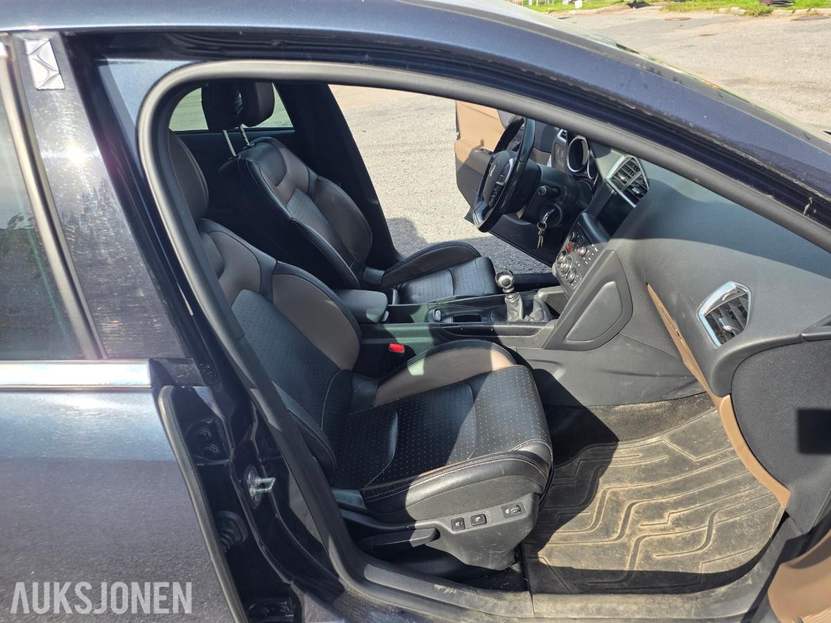 2013 Citroen DS4 2.0 HDi 163hk Cruisekontroll, Skinnseter, Navigasjon, s+v dekk