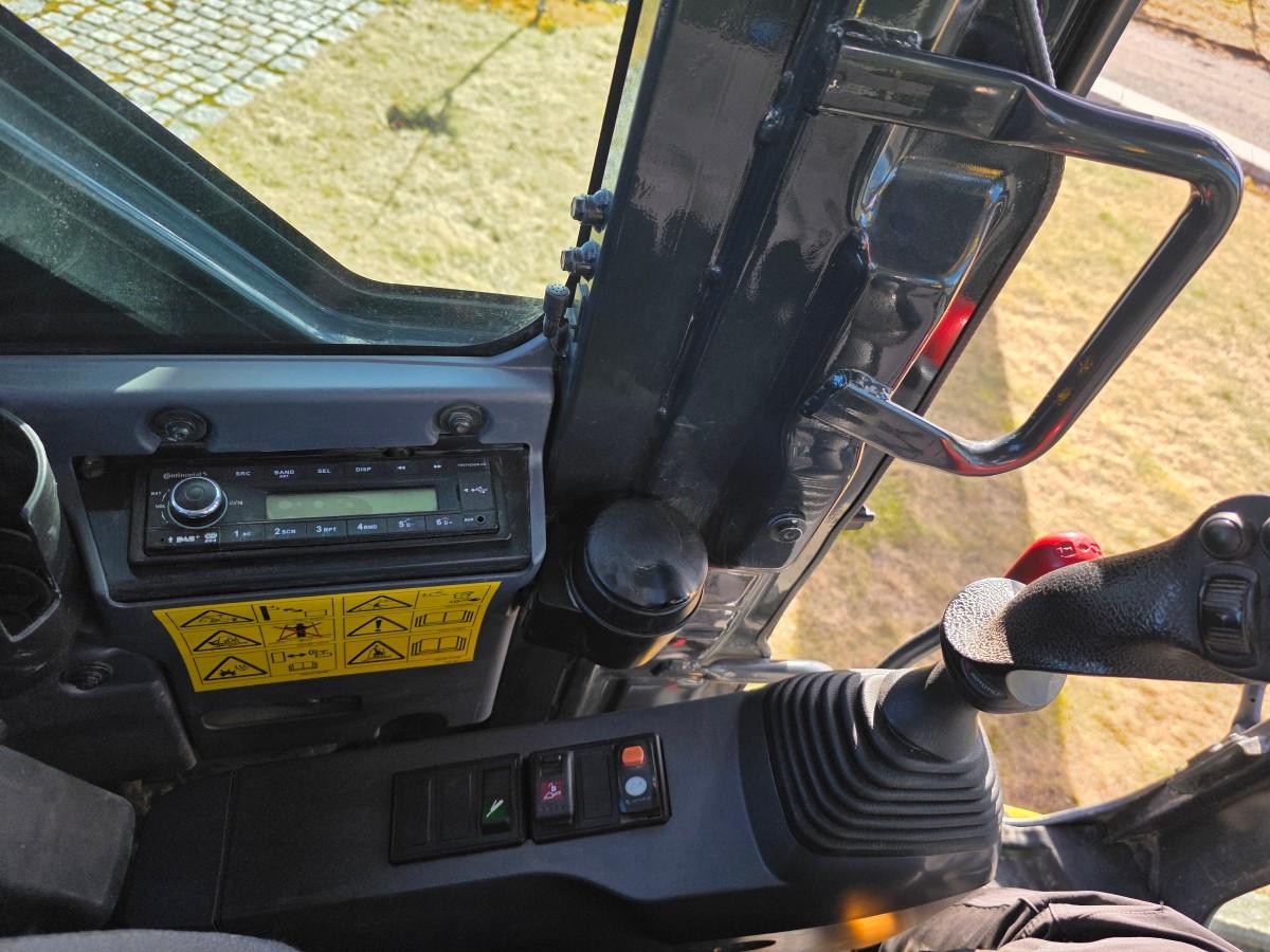2020 Komatsu PC78US-10 beltegraver R3 rototilt-sentralsmøring Nylig sertifisert