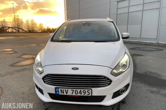 2016 Ford S-Max 2.0 diesel 150hk cruisekontroll hengerfeste 7-seter eu ok til 03.2028