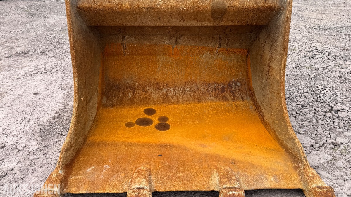 2024 Gjerstad graveskuff m/tenner1700L S70HK,