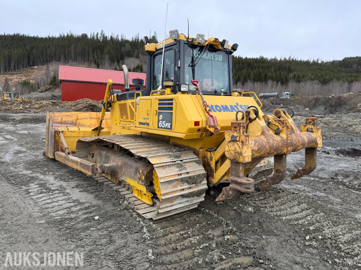 2015 Komatsu D65PX-18 Bulldozer