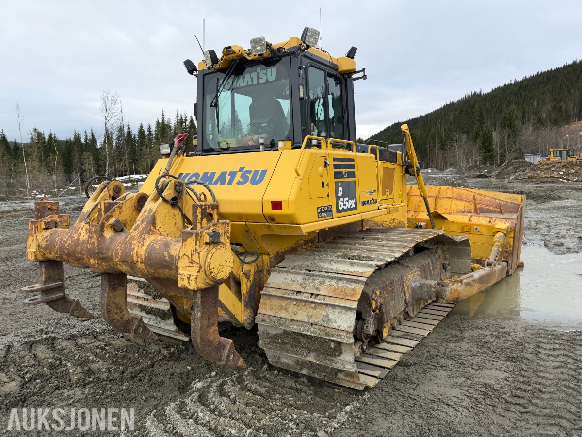 2015 Komatsu D65PX-18 Bulldozer