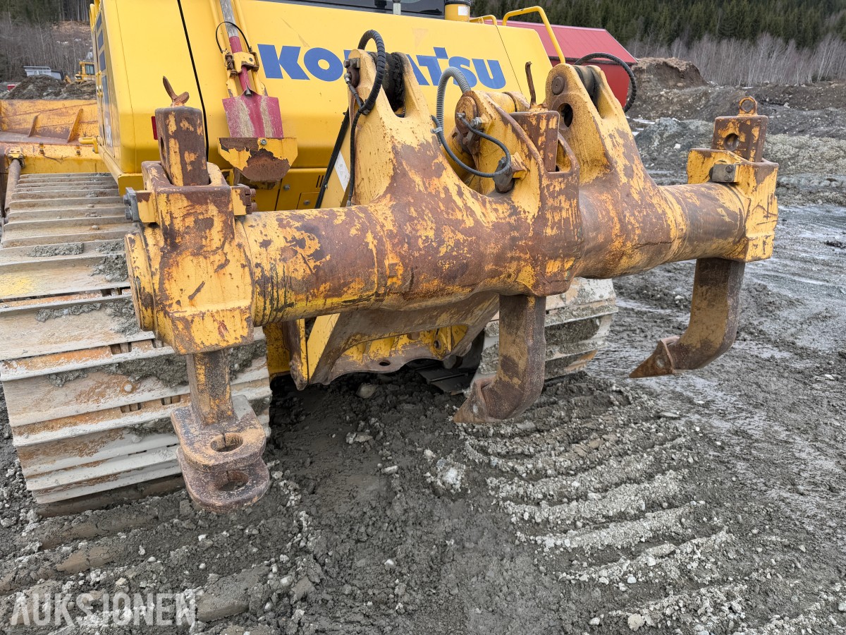 2015 Komatsu D65PX-18 Bulldozer