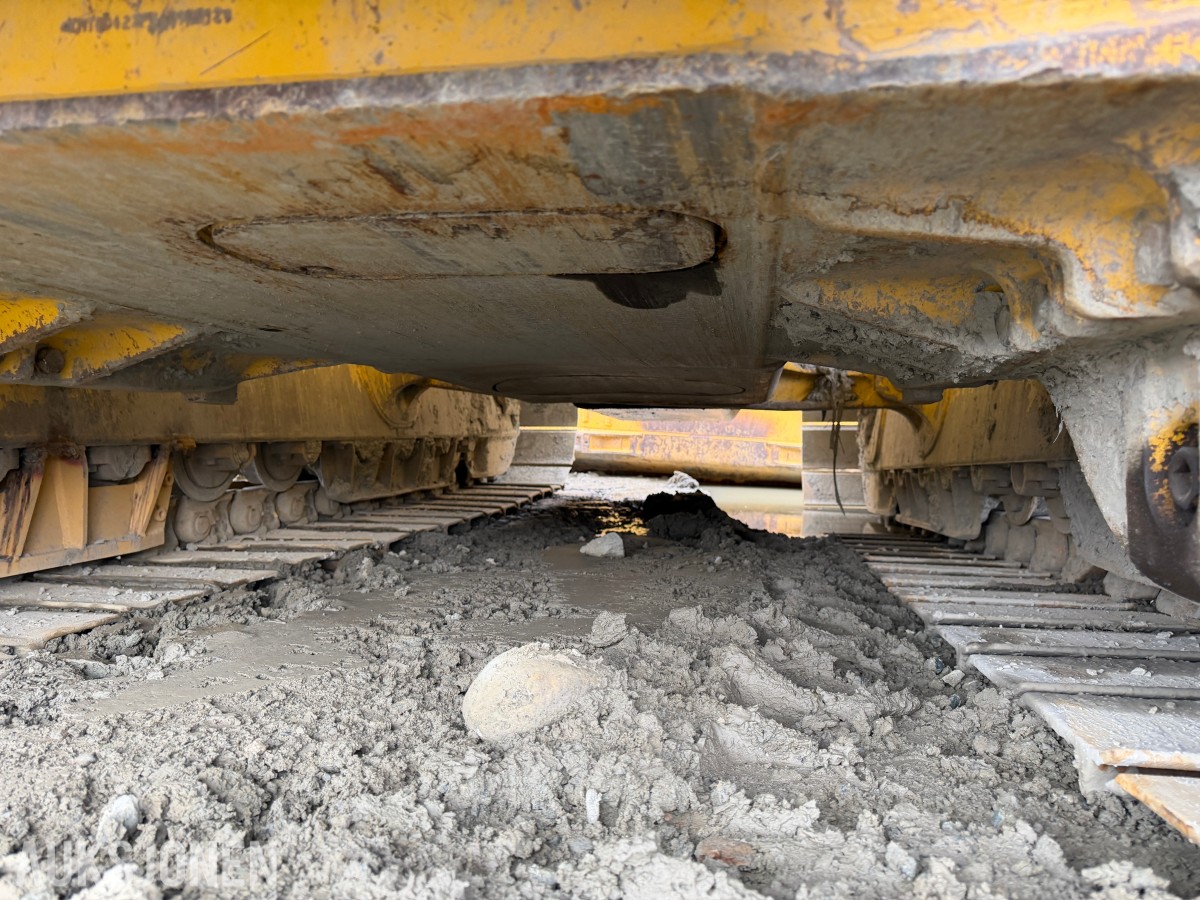 2015 Komatsu D65PX-18 Bulldozer
