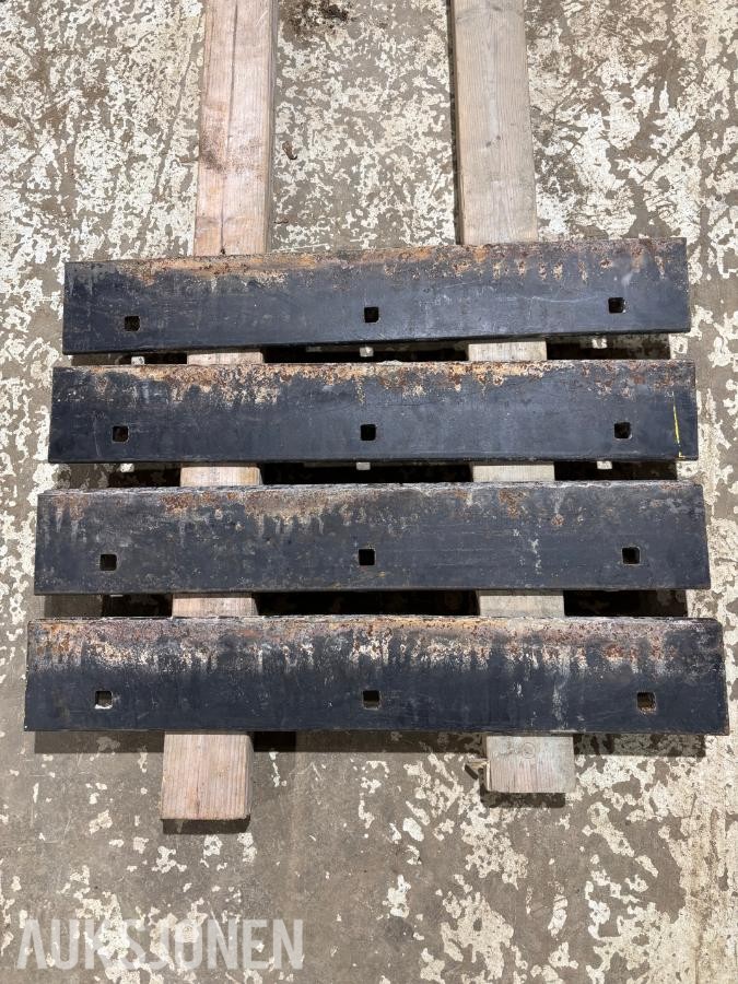 4 lengder slitestål 19x125x792 mm