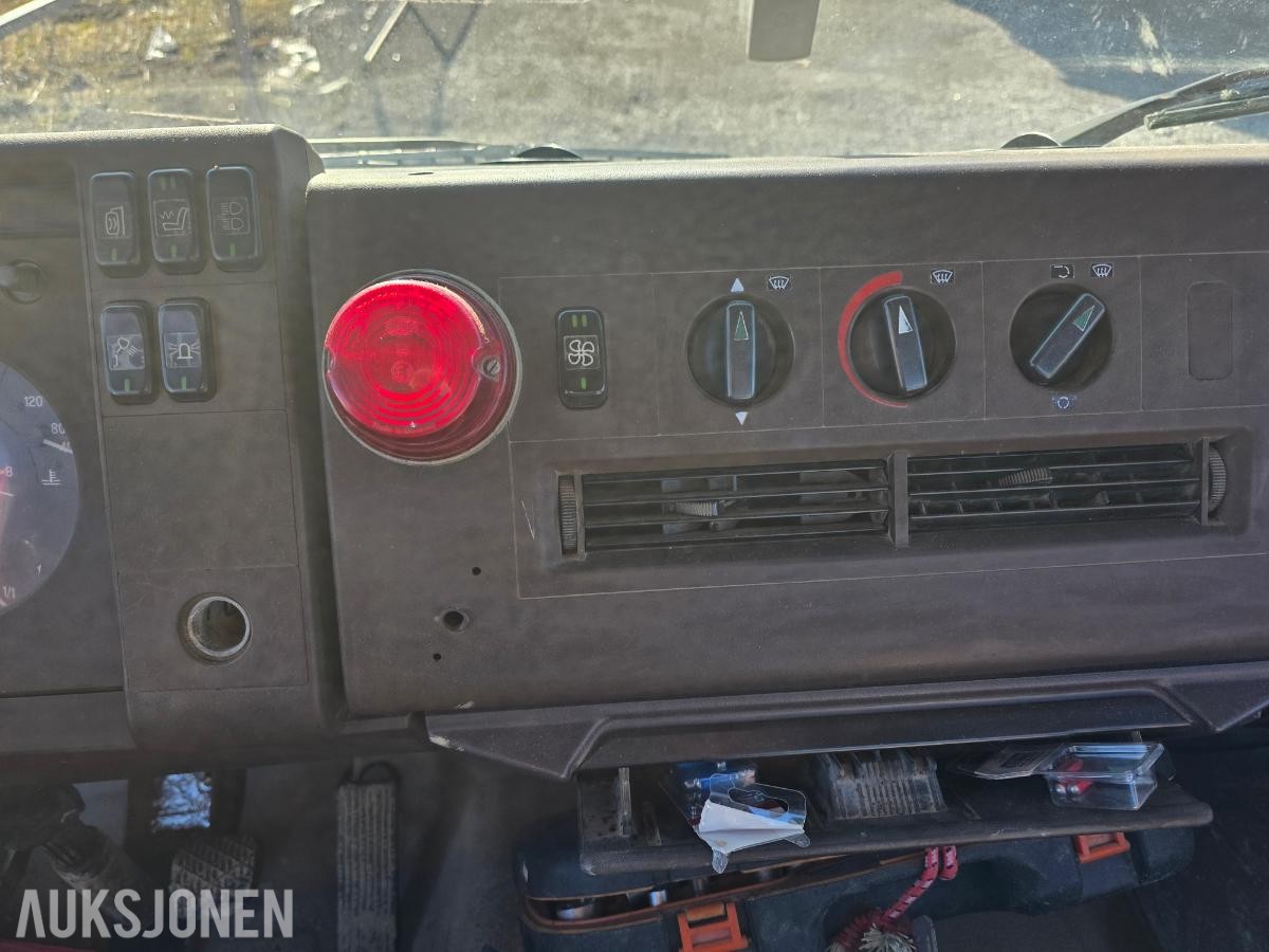 1988 MERCEDES-BENZ 1117A – KROKBIL