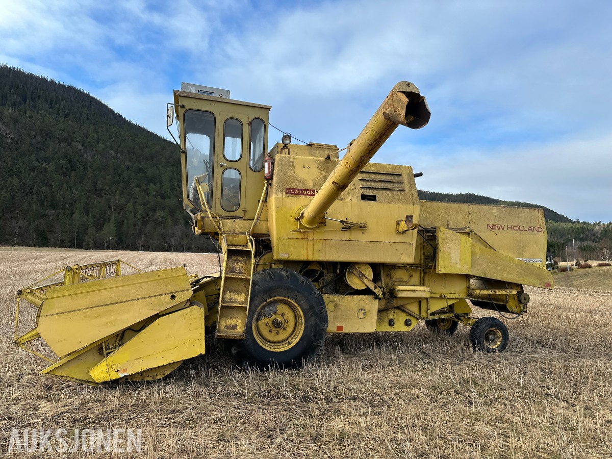 1979 New Holland Clayson 1530 Skurtresker – 11 fot skjærebord / halmkutter