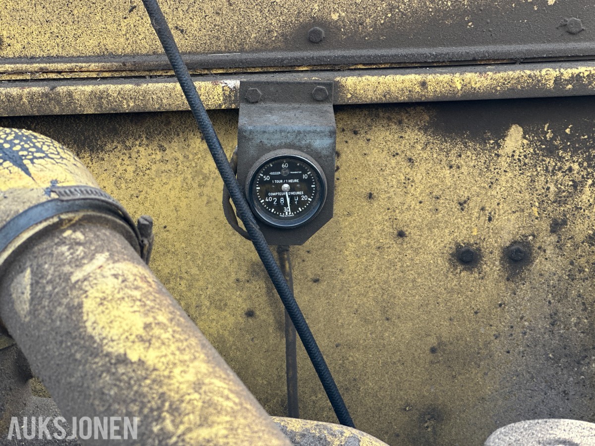 1979 New Holland Clayson 1530 Skurtresker – 11 fot skjærebord / halmkutter