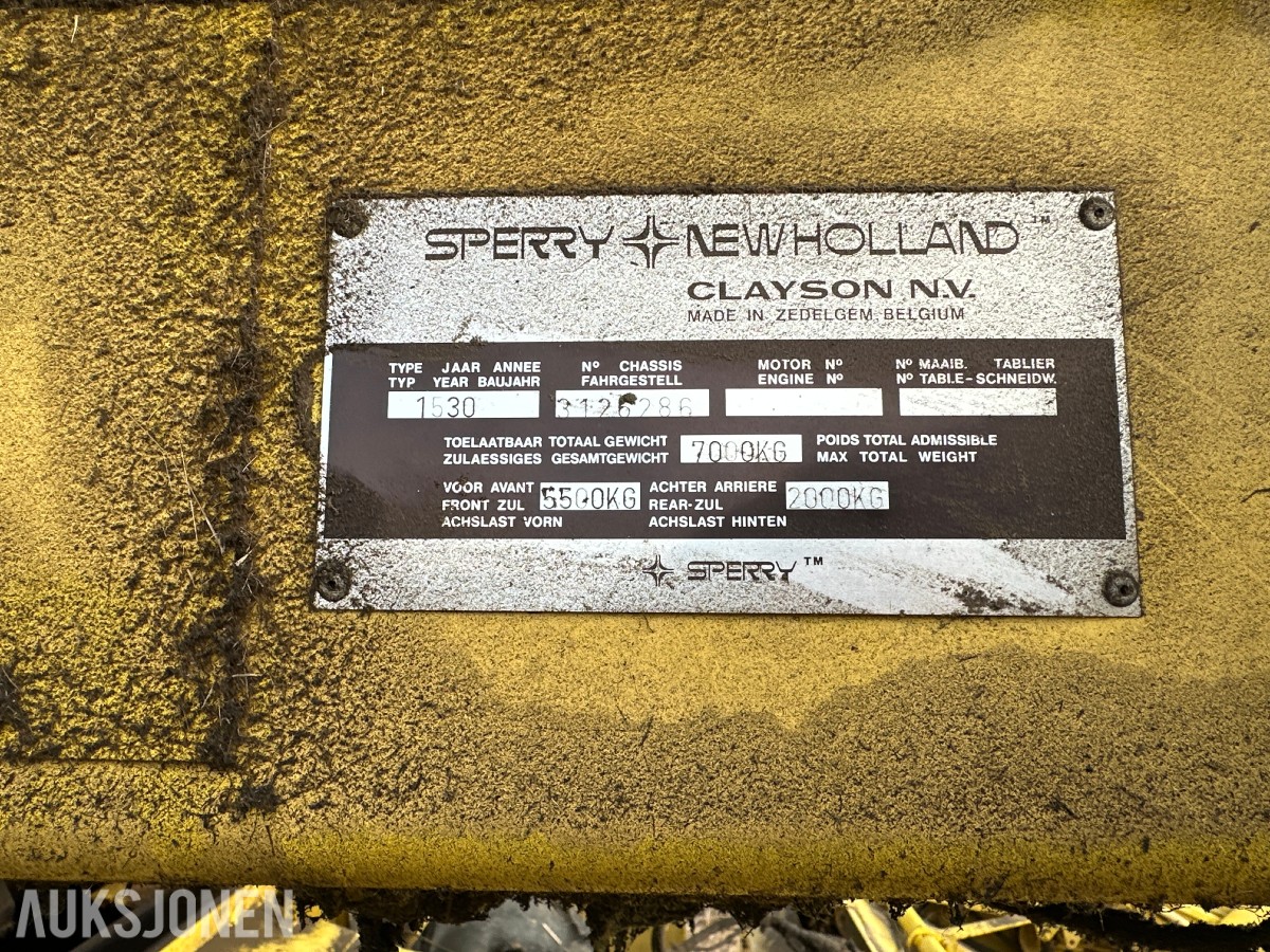 1979 New Holland Clayson 1530 Skurtresker – 11 fot skjærebord / halmkutter