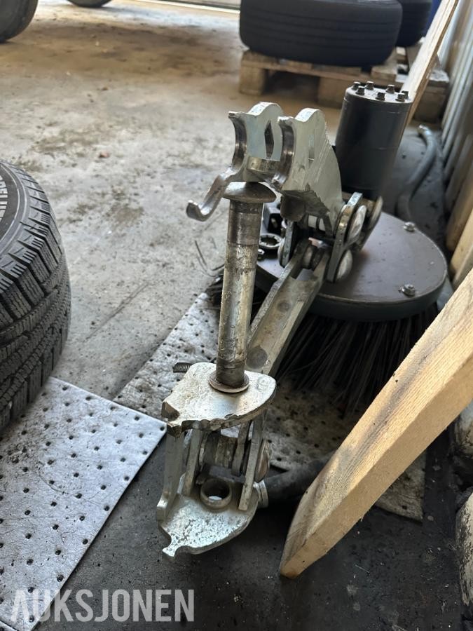 2019 Holms SU-2.15 Feiekost / kosteaggregat