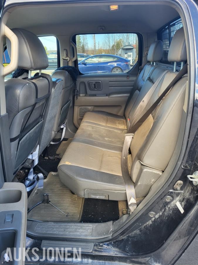 2005 Honda Ridgeline 3.5 bensin 257hk 4WD 6-seter automat hengerfeste s+v dekk