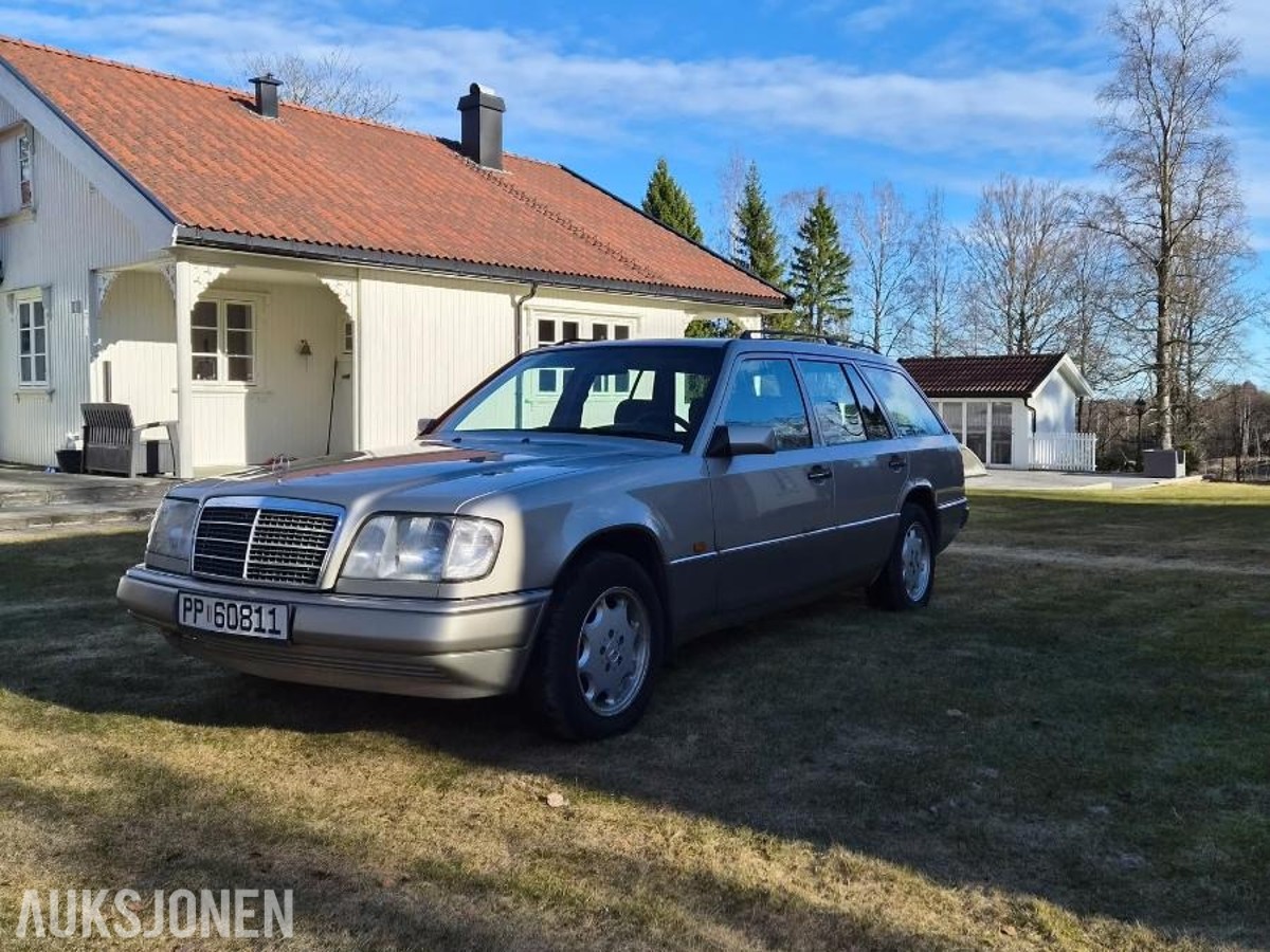 2001 Mercedes-Benz E 300 TDT 4MATIC 3.0 diesel 147hk automat