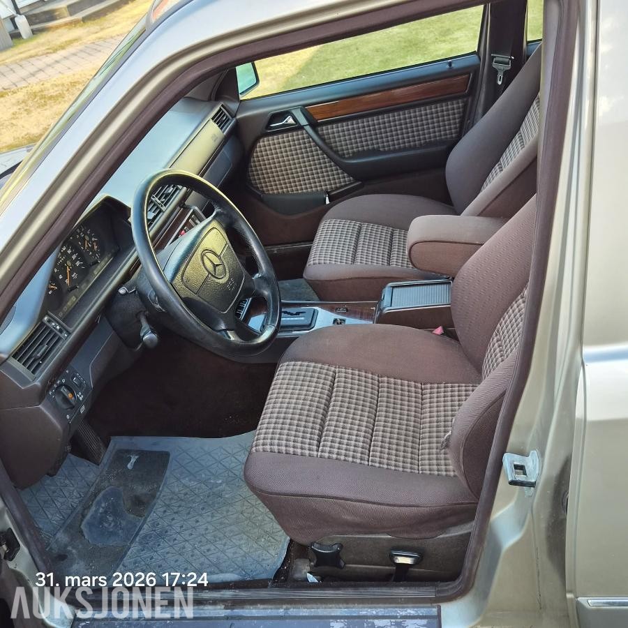 2001 Mercedes-Benz E 300 TDT 4MATIC 3.0 diesel 147hk automat