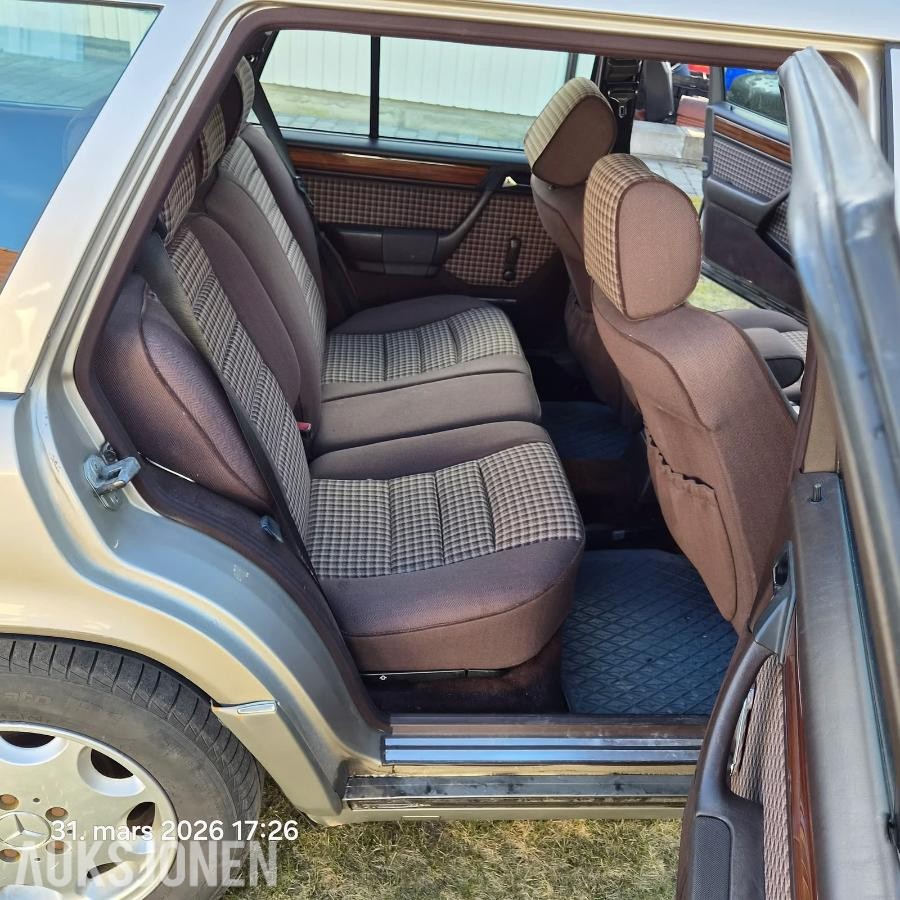 2001 Mercedes-Benz E 300 TDT 4MATIC 3.0 diesel 147hk automat
