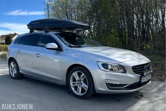 2016 Volvo V60 D6 2.4 283hk AWD HYBRID AUTOMAT ADAPTIV CRUISEKONTROLL HENGERFESTE SKINN TAKBOKS EU OK 11.2027 149000km