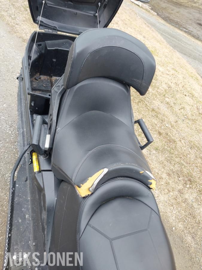 2012 Lynx Adventure GT 1200 snøscooter