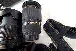 Nikon D90 speilreflekskamera med 18-105mm VR og Sigma 105mm Macro