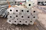 Parti med ULMA ALUPROP forskalingsstøtter og avstivningsrammer