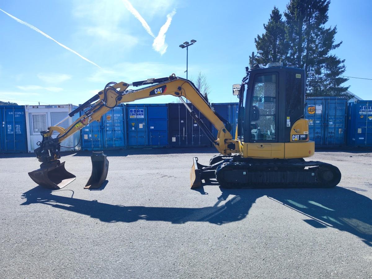 2020 CAT 305E2 CR med Engcon tiltrotator, S40 hurtigfeste og 2 skuffer