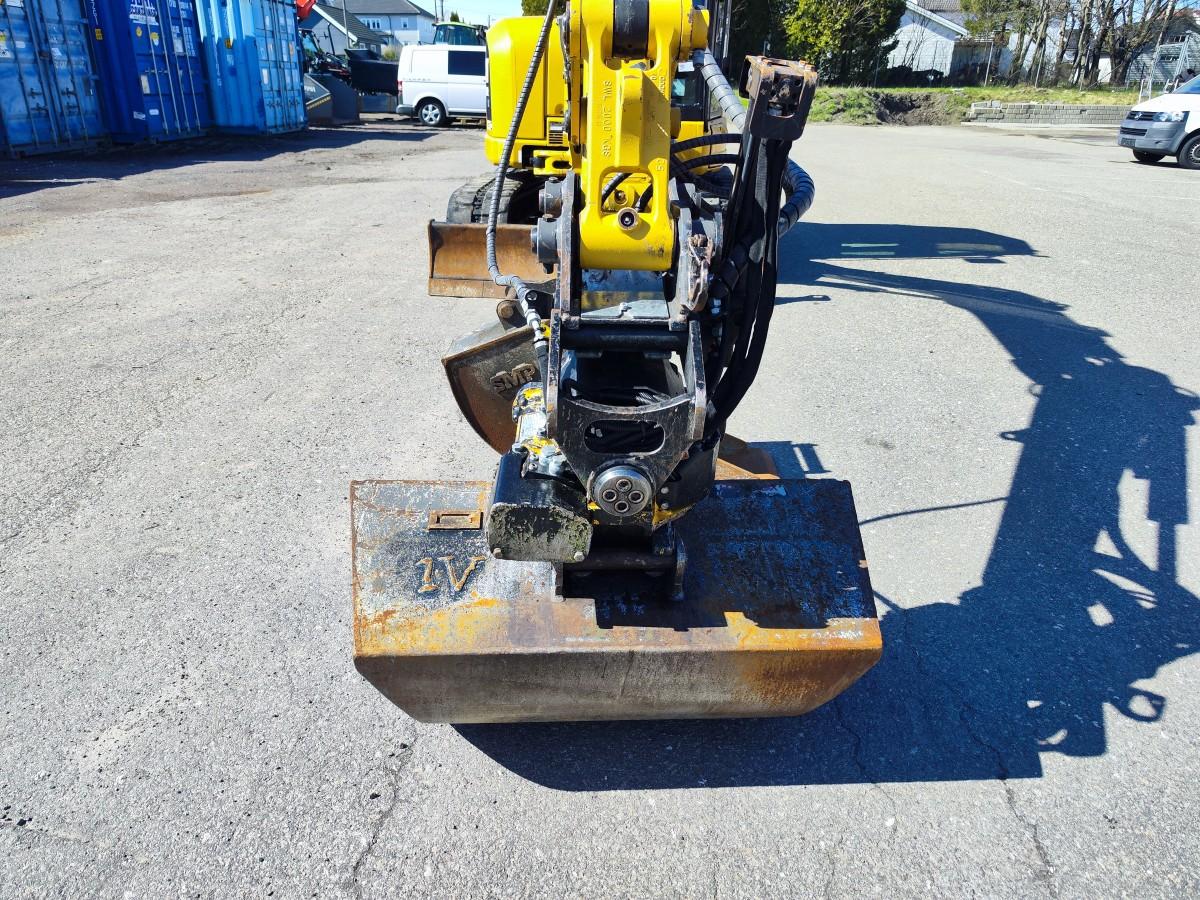 2020 CAT 305E2 CR med Engcon tiltrotator, S40 hurtigfeste og 2 skuffer