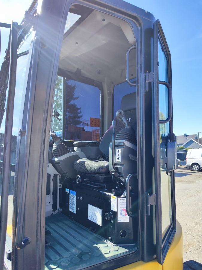 2020 CAT 305E2 CR med Engcon tiltrotator, S40 hurtigfeste og 2 skuffer