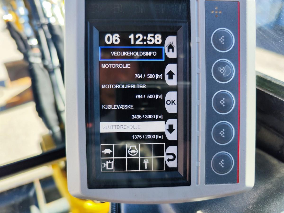2020 CAT 305E2 CR med Engcon tiltrotator, S40 hurtigfeste og 2 skuffer