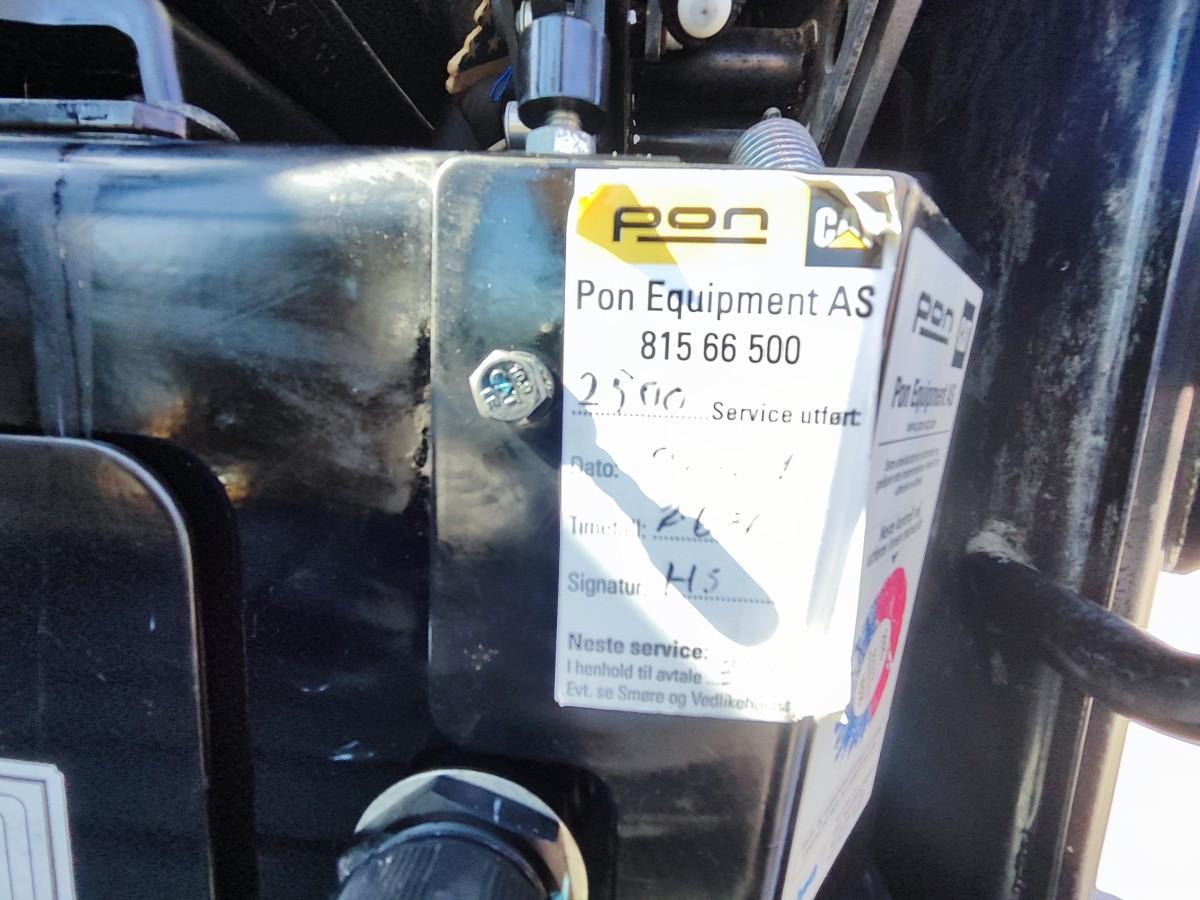 2020 CAT 305E2 CR med Engcon tiltrotator, S40 hurtigfeste og 2 skuffer