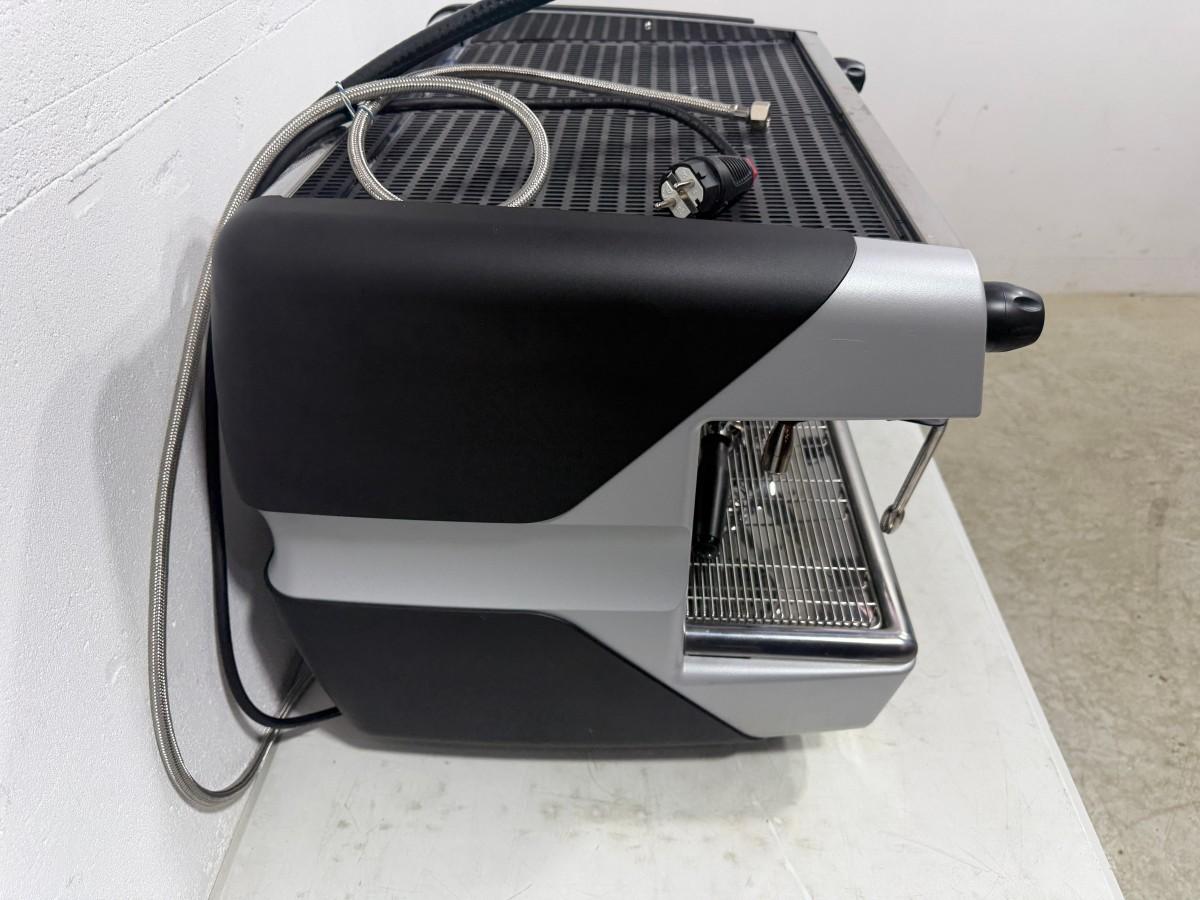 Casadio Nettuno A/2 espressomaskin med Anfim Luna kaffekvern