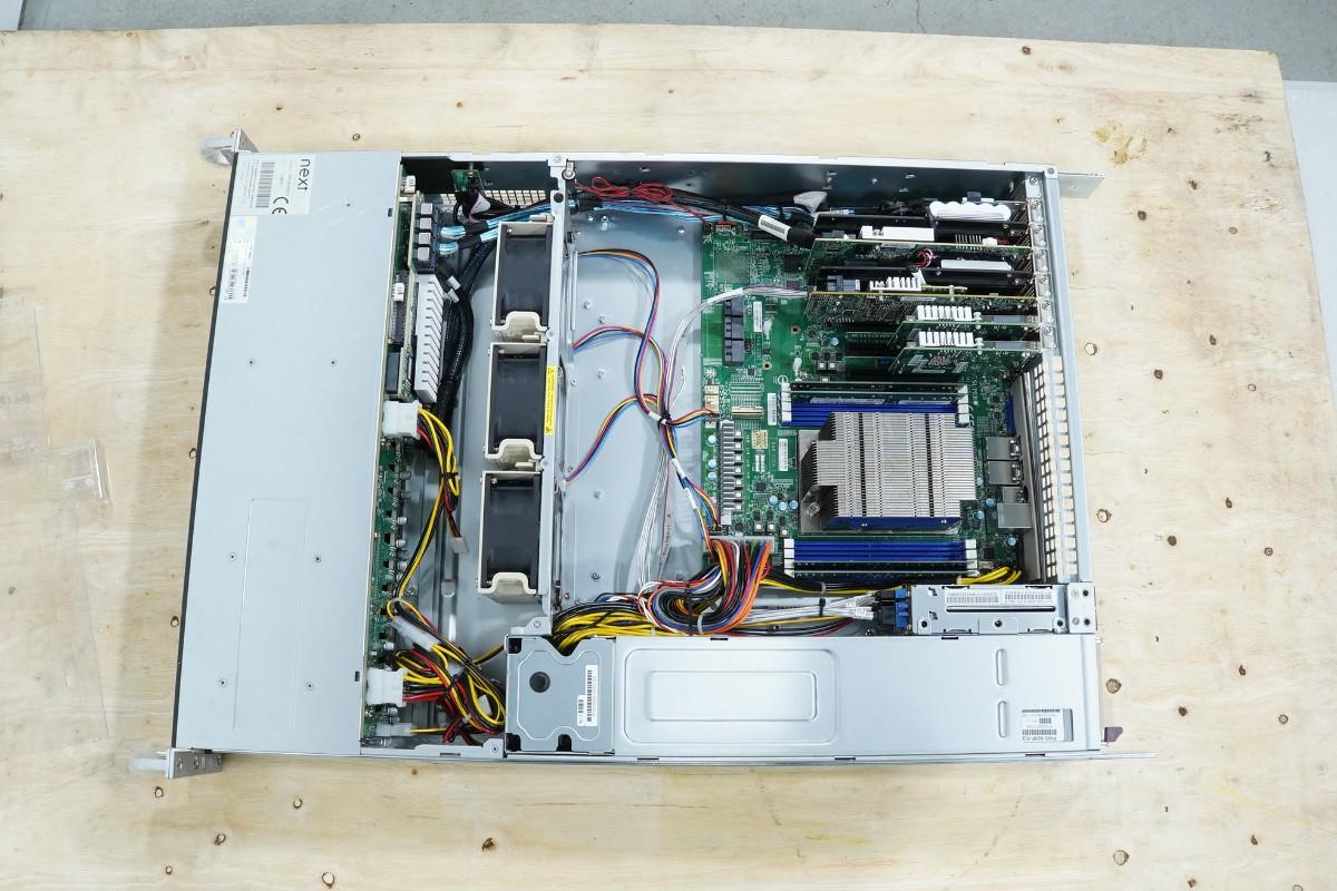 Nextron NX100 rackserver - 24 diskbrønner