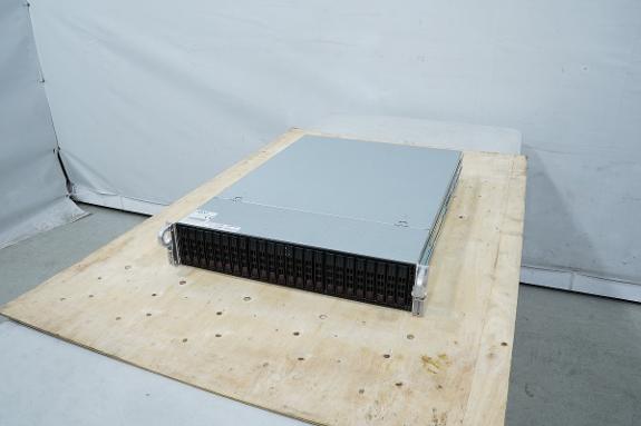 Nextron NX100 rackserver - 24 diskbrønner