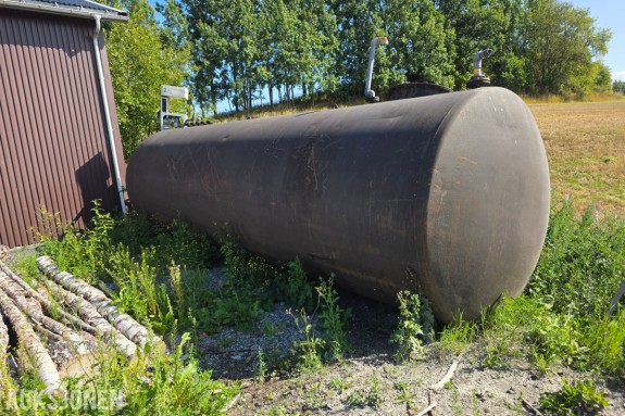 Dieseltank med pumpe 30 000 liter