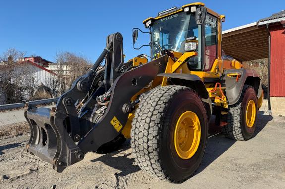 2021 Volvo L110H Hjullaster, spakstyring, sentralsmøring, OptiShift, 12779 Timer