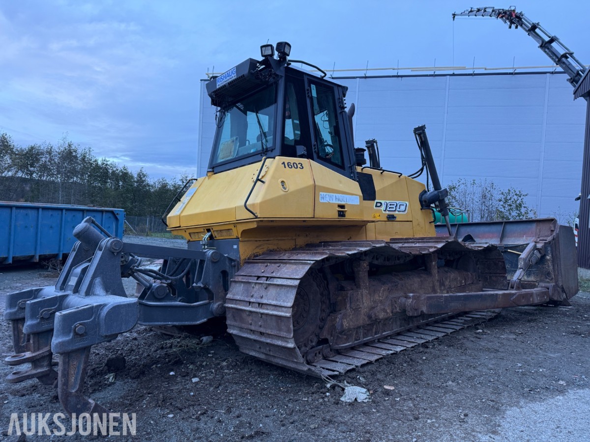 New Holland D180 bulldoser – 2006 – 11 960 timer