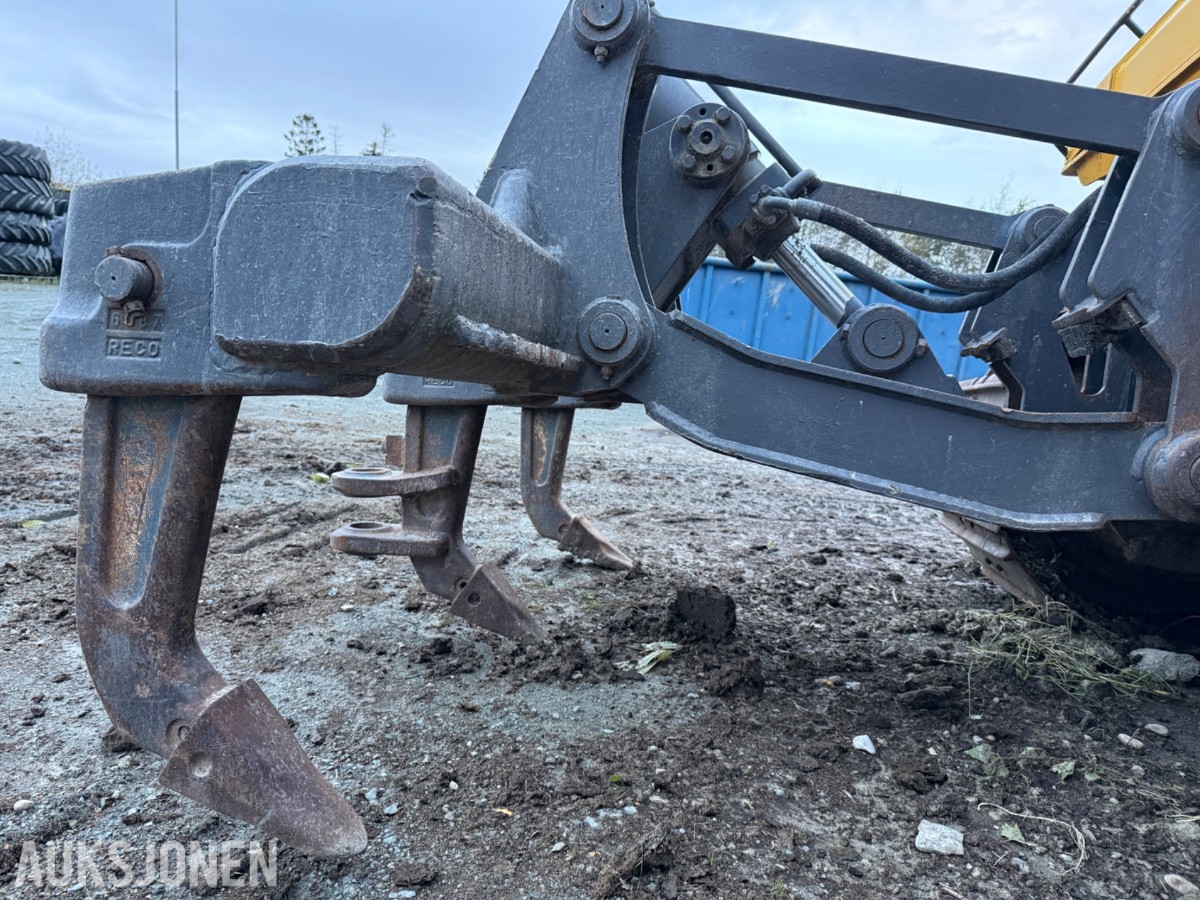 New Holland D180 bulldoser – 2006 – 11 960 timer