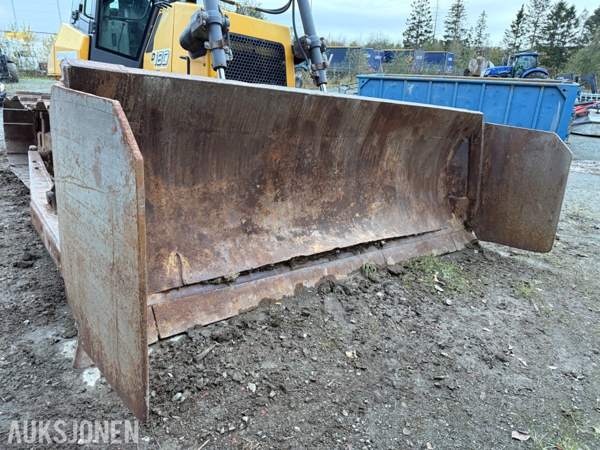 New Holland D180 bulldoser – 2006 – 11 960 timer