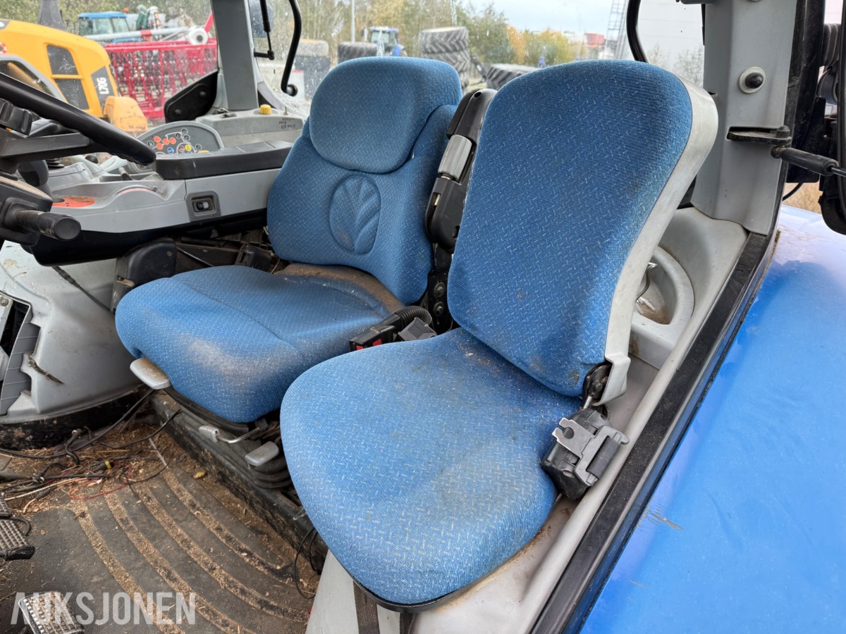 2010 New Holland T7040 – reparasjonsobjekt