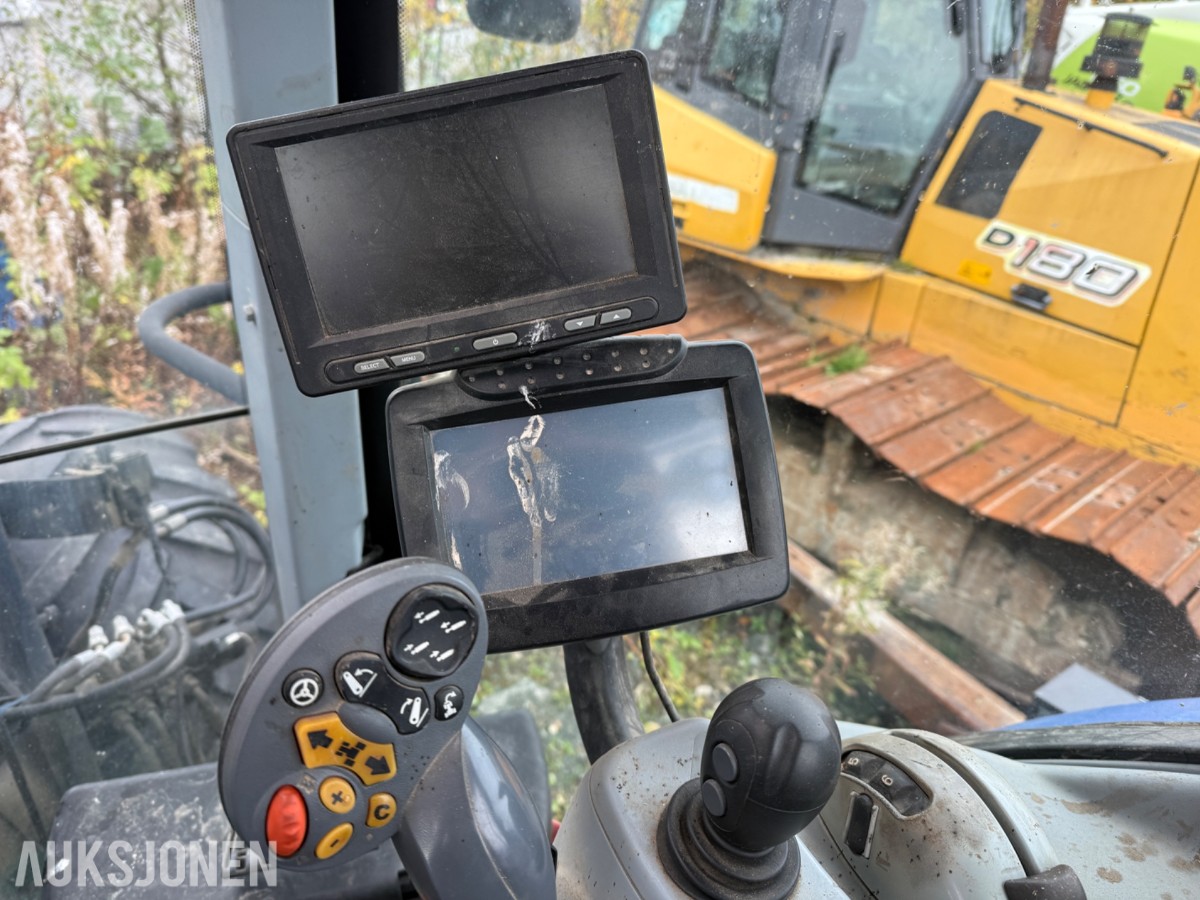 2010 New Holland T7040 – reparasjonsobjekt