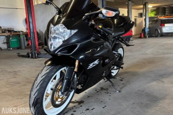2005 Suzuki GSX-R 1000