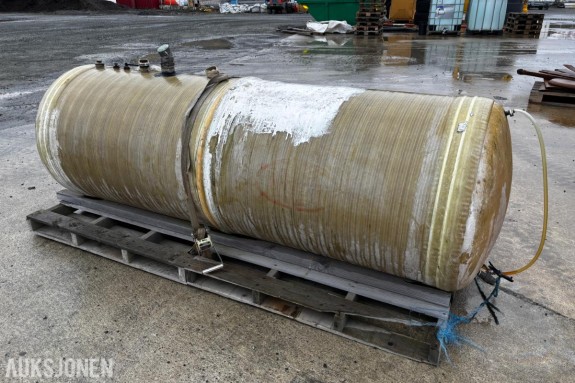 Dieseltank i kompositt – ca. 1200 liter