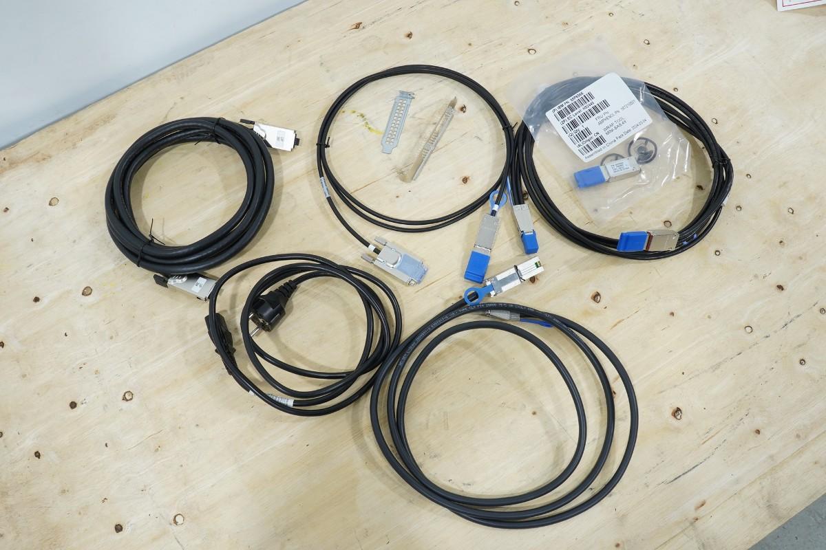 IBM LTO Tape Drive 3580 H8S med SAS-tilkobling og tilbehør